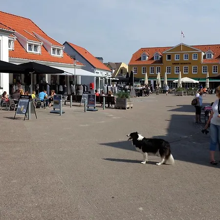 Hostal Lokken Hostel *