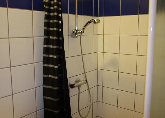 Lokken Hostel Хостел *